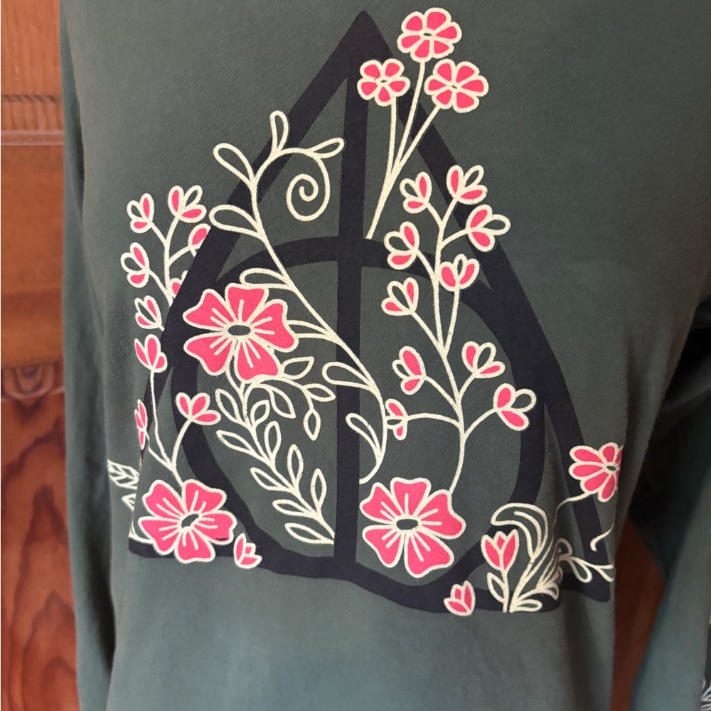 Beautiful Deathly Hallows Floral Long Sleeve Shirt Harry Potter XS - Picture 2 of 5